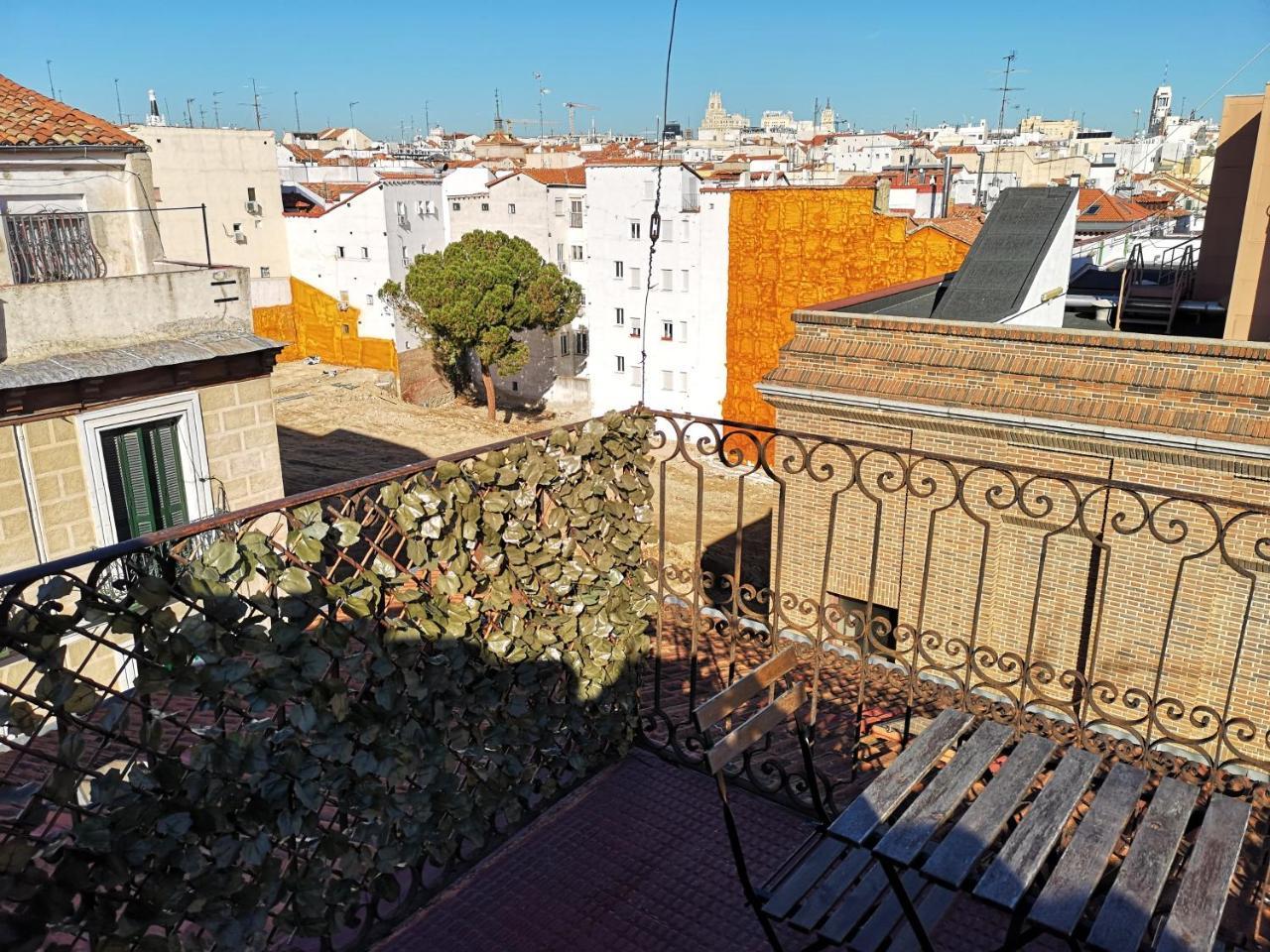 Apartamentos Fucar Madrid Exterior photo
